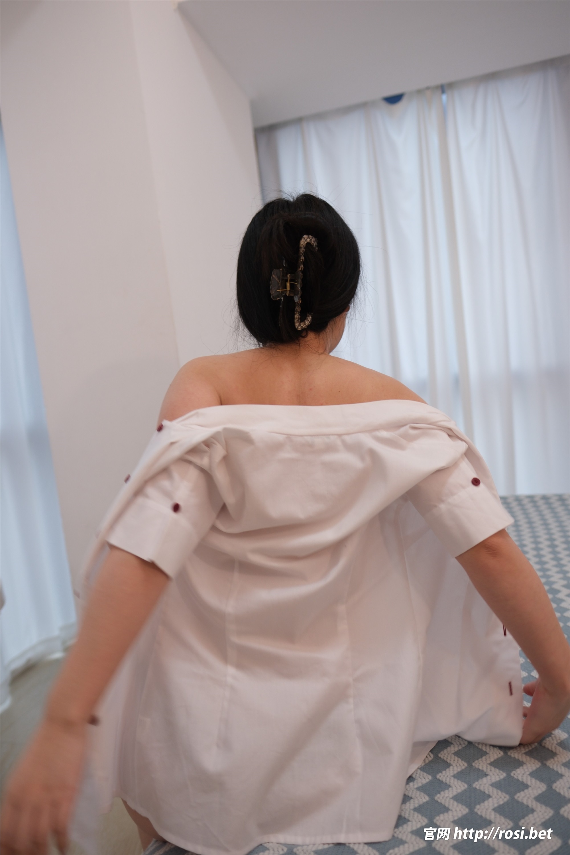 ROSI写真 2024.08.20 NO.4642